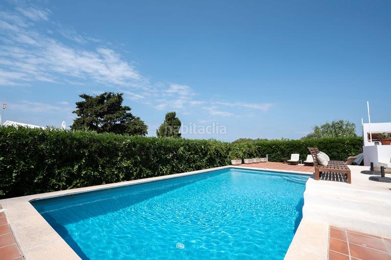 Foto d099c516-386e-40e1-a6ea-50b2aa2443a7. Chalet  con piscina en binibeca en Binibèquer Sant Lluís