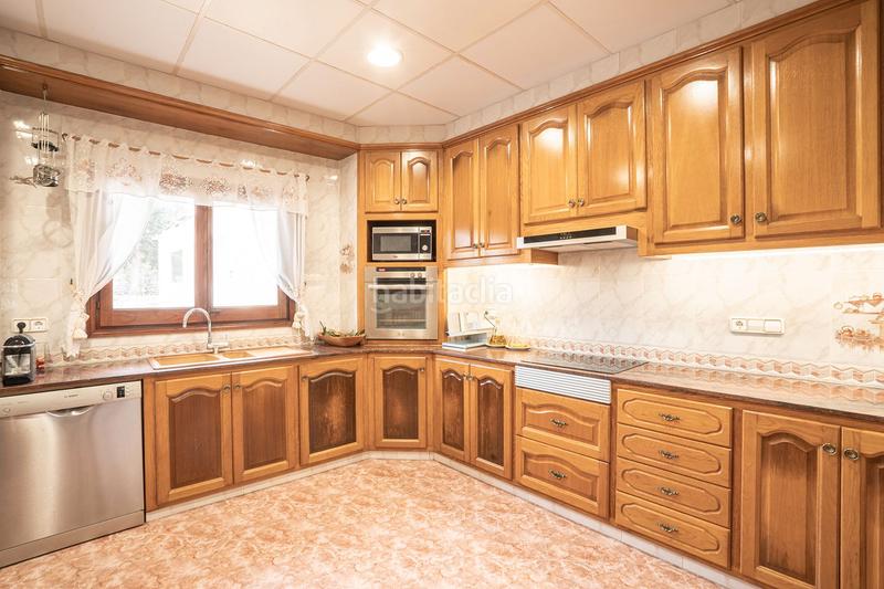 Foto eb077618-2af6-41ef-a7ec-5d095bc3387c. Chalet precioso chalet unifamiliar con muchas edificaciones anexas en Alaior