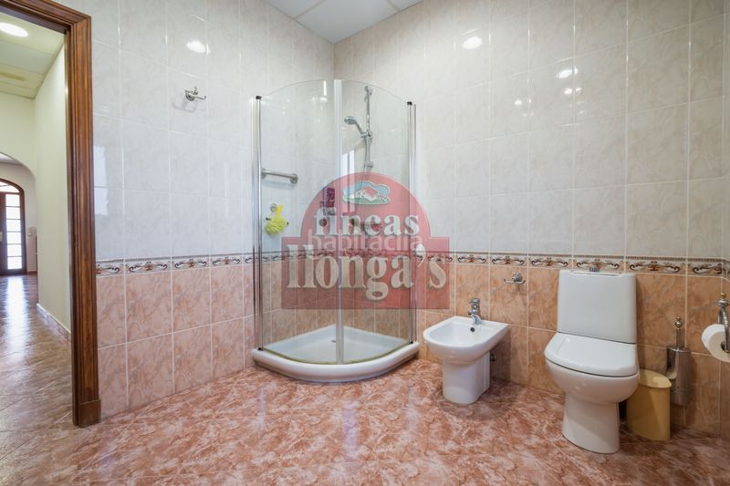 Foto f8c2dfb5-245b-4aea-a0b8-0946baf31f43. Xalet amb calefacció aparcament piscina a Alaior poble Alaior