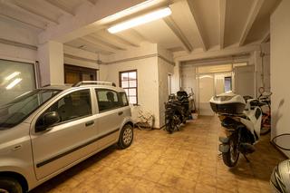Aparcament cotxe a Ciutadella
