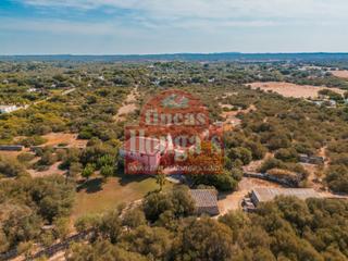 Mas à Cala Blanca. Predio reformado próximo a ciutadella.