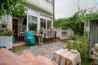 Rez-de-chaussée à Ciutadella. Exclusiva! planta baja con entrada independiente y amplio patio