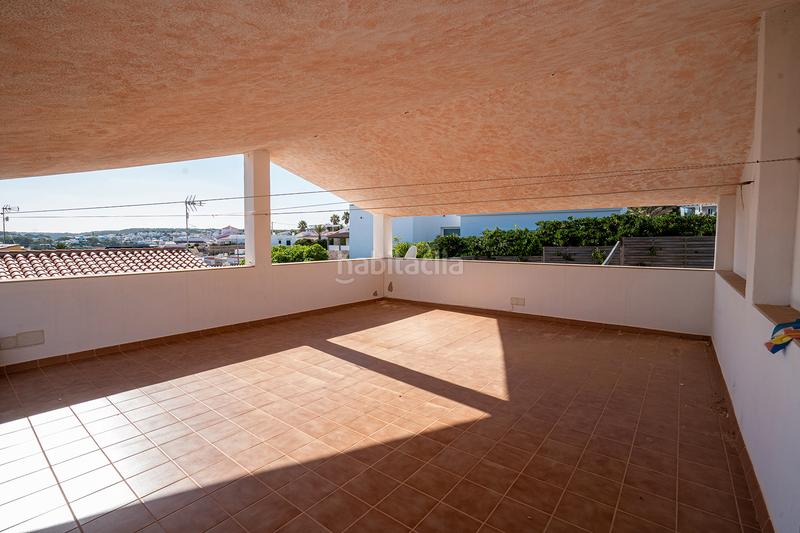 Foto 95fbebd1-7307-4974-bf18-f5a5cebfaaf6. Chalet  unifamiliar doble con vistas al mar en Es Mercadal