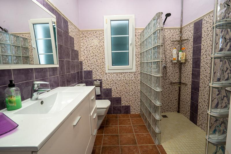 Foto d3a62b97-249a-43c8-a80d-83987817a02c. Chalet  unifamiliar doble con vistas al mar en Es Mercadal