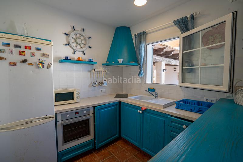 Foto db5f9a02-72d7-4454-adca-b007f47e8e5a. Chalet  unifamiliar doble con vistas al mar en Es Mercadal