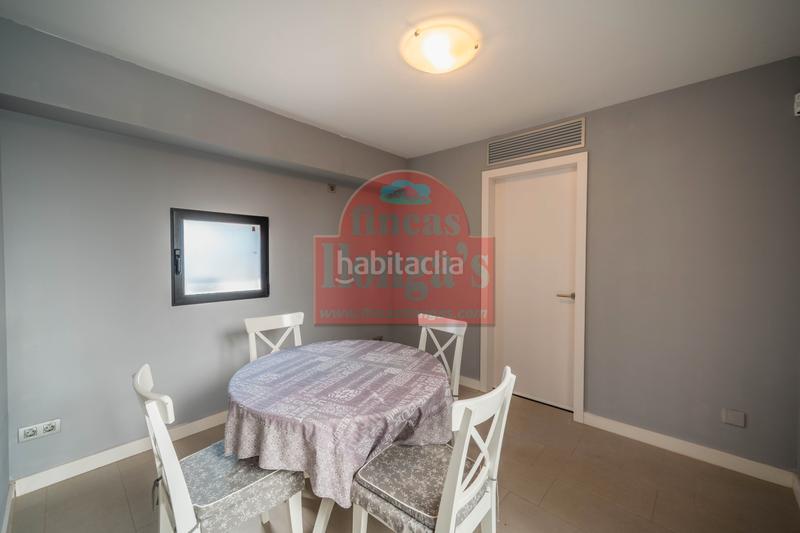 Foto efc4176b-5ac1-4895-9b16-d9704600a0f7. Xalet amb xemeneia piscina a Cala Blanca Ciutadella de Menorca