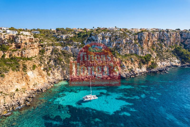 Foto c02a6d0b-46aa-465c-b83e-0e17be9fce9e. Xalet amb xemeneia piscina a Badia Blava-Badia Gran-Tolleric Llucmajor