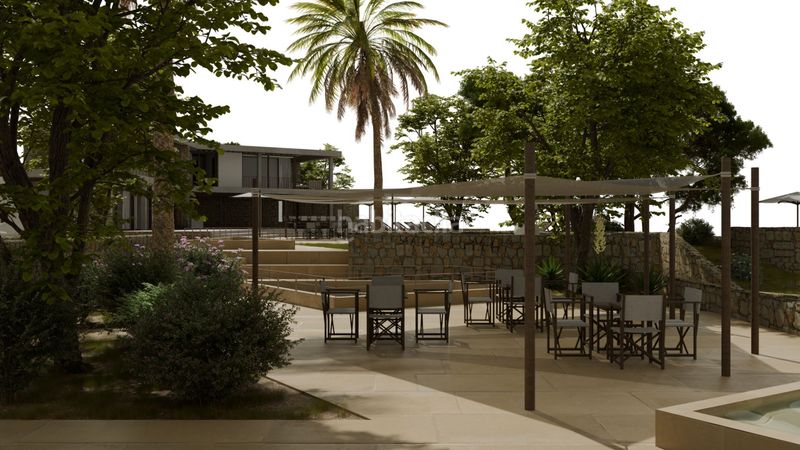 Foto 7eb00b6e-27bc-4020-819b-70eeed78c6ab. Terreno residencial exclusivo solar en primera línea de mar sobre la playa grande de ciutadella, con proyecto y licencia en Ciutadella de Menorca