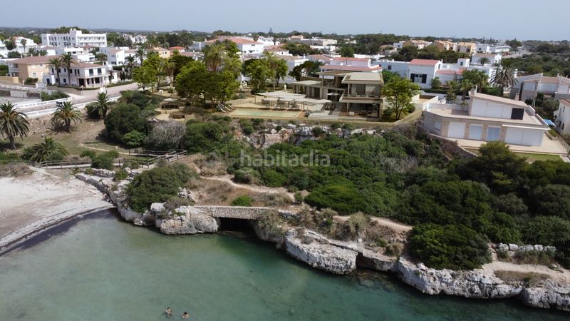 Foto e6c7ea20-fd77-4575-ba3e-c17cff8a402f. Terreno residencial exclusivo solar en primera línea de mar sobre la playa grande de ciutadella, con proyecto y licencia en Ciutadella de Menorca
