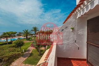 Apartament a Cala d´En Bosch-Serpentona. Apartamento con vistas al mar y al faro en cap d'artrutx