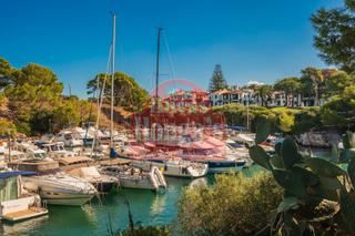 Xalet a Ciutadella. Vivienda con privilegiada ubicación en 1ª línea de mar en sa far