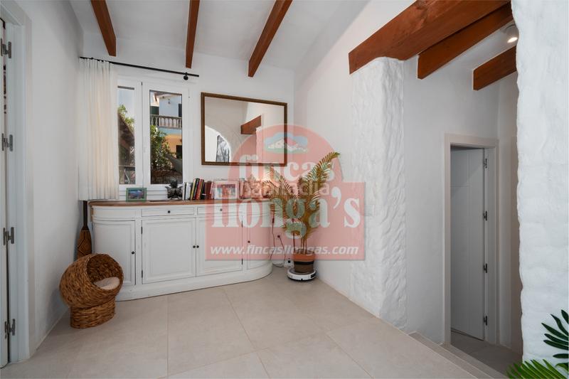 Foto dc271a7e-97d4-4727-aff1-36c7fabba19d. Chalet con piscina in Es Mercadal poble Es Mercadal