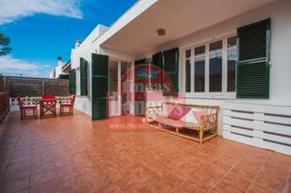 Piccolo appartamento in Cala en Blanes. Apartamento con terraza en cala'n blanes