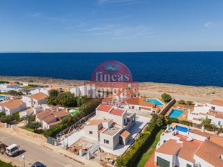 Chalet en Cala Blanca. Se vende en exclusiva! chalet de obra nueva con vistas al mar en