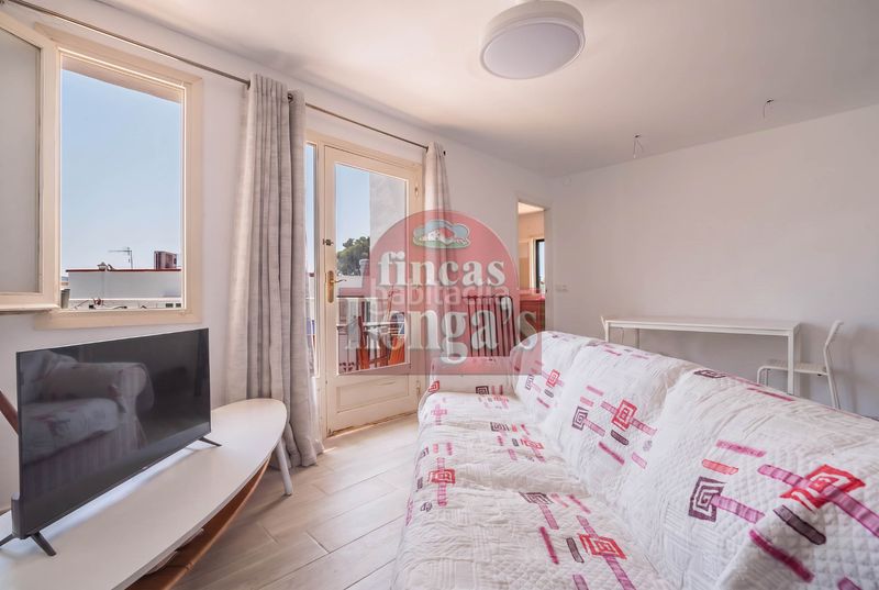 Foto d8437144-13f4-4c5f-8394-e69b1cfb8e28. Apartment in Cala Blanca Ciutadella de Menorca