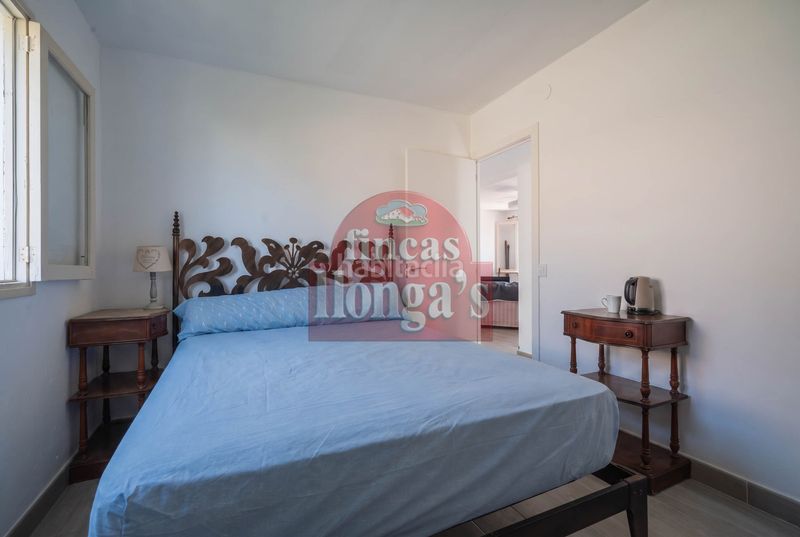 Foto fec14cba-1e48-482c-b1bd-54604459468d. Apartment in Cala Blanca Ciutadella de Menorca