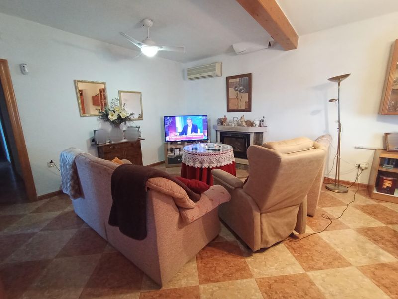 Foto cfee2e0b-98e4-4da5-9efd-3da16a7d0130. Xalet a Puerto Lumbreras