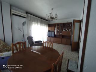 Pis a Puerto Lumbreras. Amplio piso de 4 dormitorios en puerto lumbreras