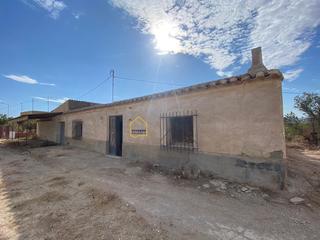 Casa a Purias. Oportunidad para reformar