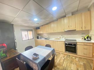 Casa en Torrealvilla. Casita de pueblo con encanto a 12 minutos del centro