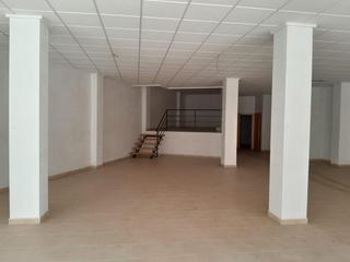 Local commercial  Calle orfeon f caball. Local comercial en el centro de puerto lumbreras