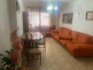 Appartement à La Viña. Piso en la viña, 3 habitaciones y garaje