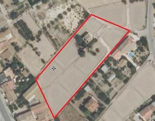 Terrain résidentiel à Cazalla. Se vende parcela con casa a reformar