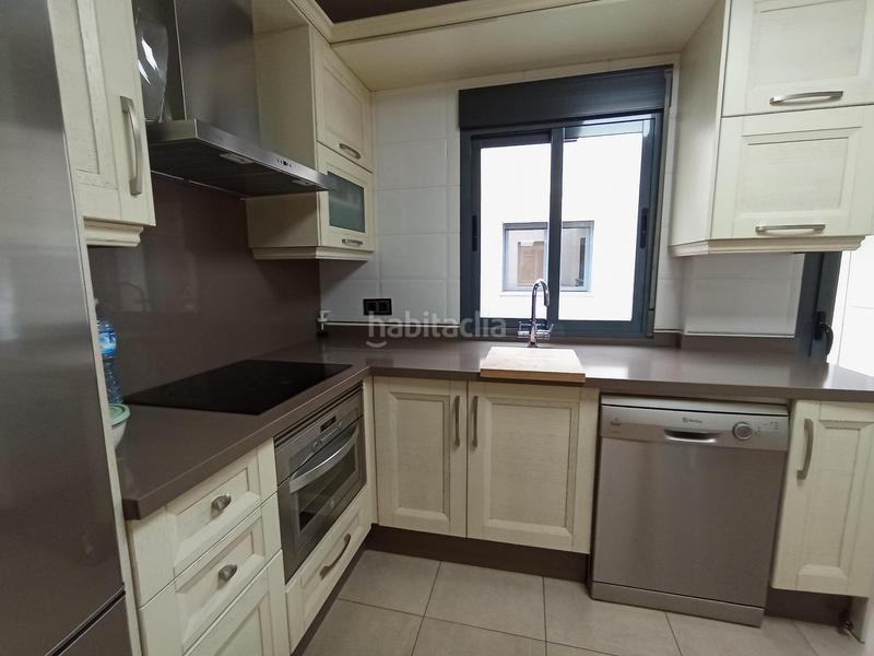 Foto 02ed6680-097b-4f54-b762-9c8618165865. Àtic amb aparcament a Puerto Lumbreras