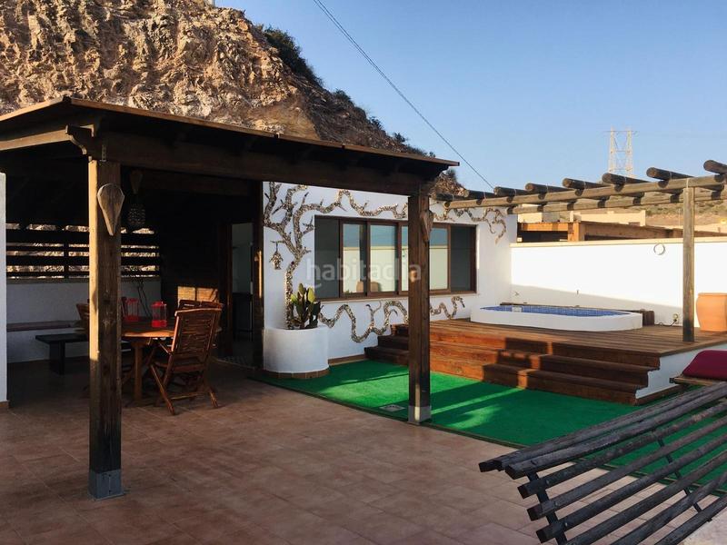 Foto faa38405-db79-48df-bf48-680b943399ec. Casa a schiera con parcheggio piscina in Los Collados-Los Geraneos Águilas