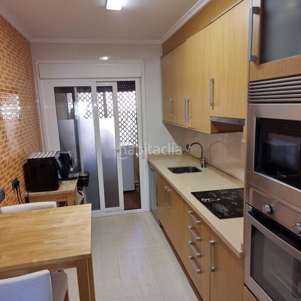 Foto e0f80a6c-8a67-4692-8912-72494ccba39a. Planta baixa amb calefacció aparcament piscina a Águilas