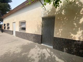 Haus en Aguaderas. Casa con parcela en aguaderas