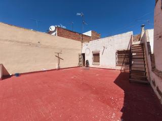 Casa en Casco Antiguo. Casa de dos plantas en la huerta águilas