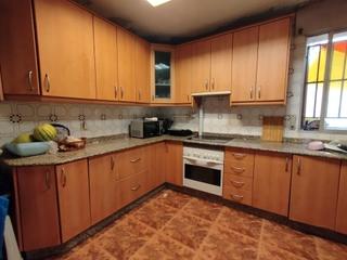 Etagenwohnung in Casco Antiguo. Piso en la huerta de 130m2