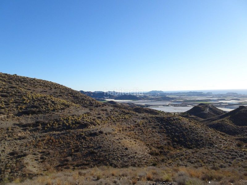 Foto d51e6396-ad41-43ed-8004-f9f96ade1638. Terreny residencial a Azuara
