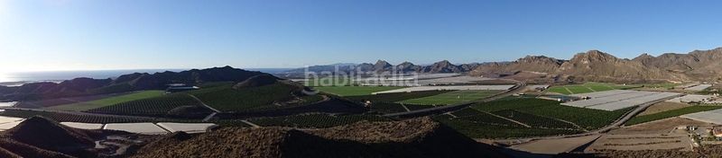 Foto dc5ab6f3-dc6c-4bc2-9087-ac375f684ce9. Terreny residencial a Azuara