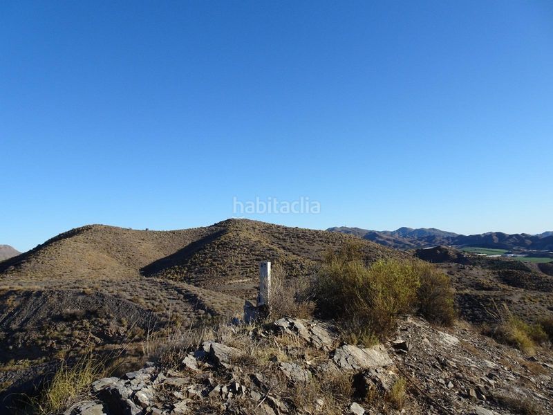 Foto fabe83f2-0048-4488-9ac6-b8856d171061. Terreny residencial a Azuara
