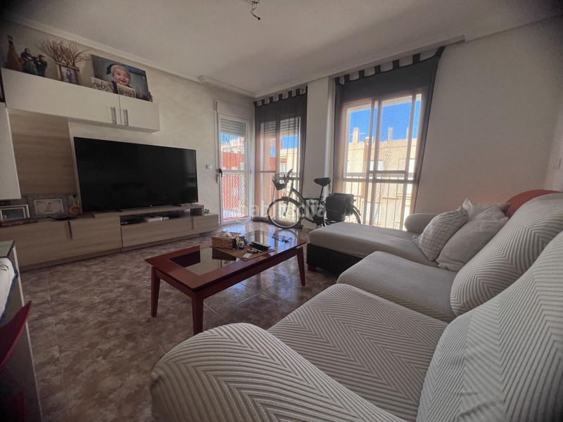 Foto 1b42d274-60cd-4d8b-9ccc-2b29eaddf1c9. Pis amb aparcament a El Rubial Águilas