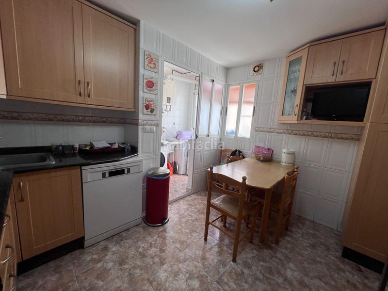 Foto 22cd8dc4-7339-4910-b2b9-7d9a2691a1e3. Pis amb aparcament a El Rubial Águilas