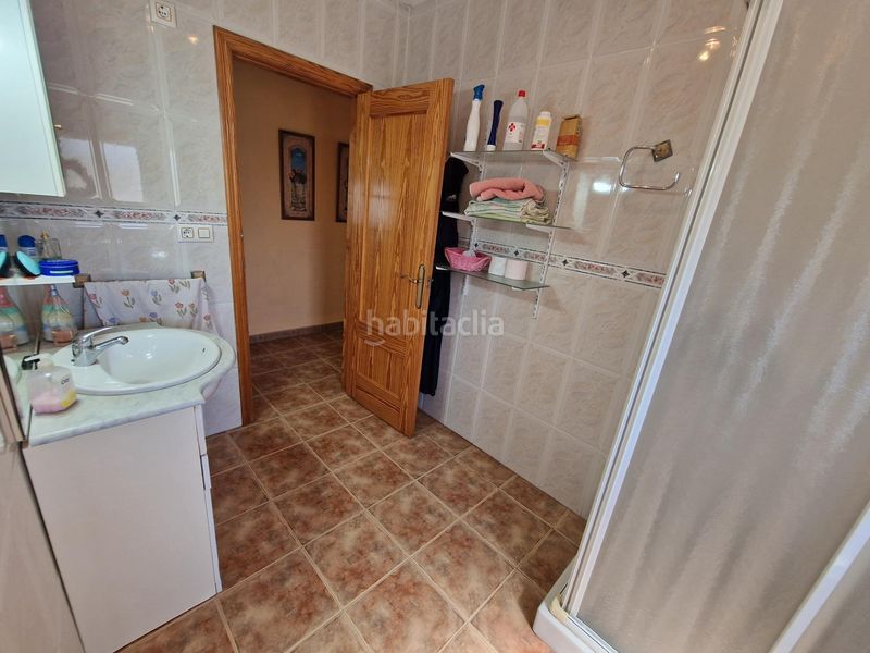 Foto 46905a4d-d393-4999-a600-50bd885660ab. Masia amb aparcament a Águilas
