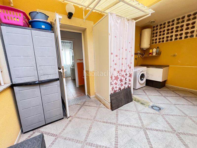 Foto df5c4b87-b056-415f-8649-ab0aaa52b2b5. Casa dúplex en urbanización primera linea en Calabardina aguilas en Águilas