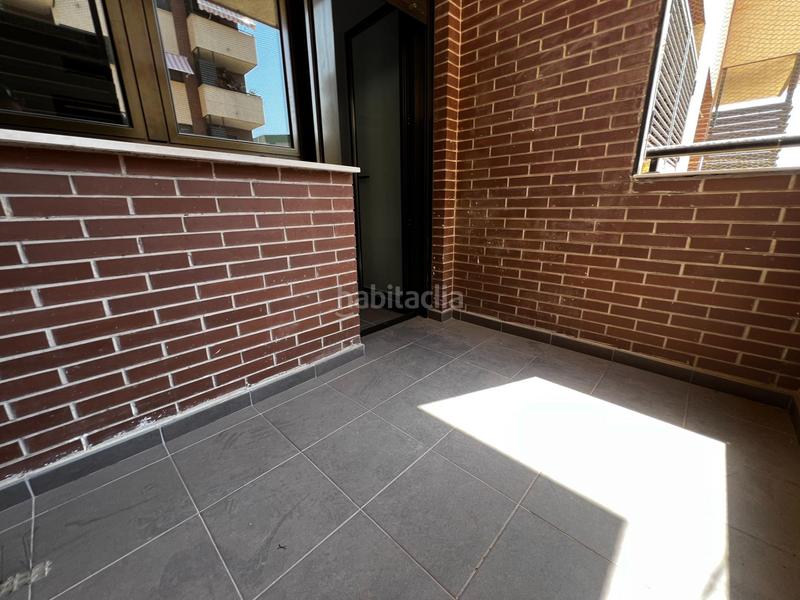 Foto bf50f240-3149-4c56-86fe-f916e455009f. Apartament amb aparcament a Delicias Águilas