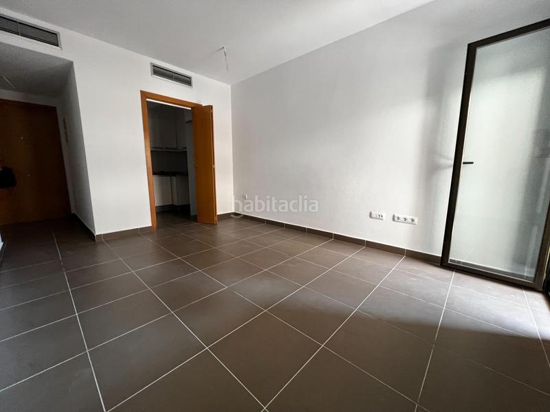 Foto dd6f17b9-9146-4db1-9f2b-461fdb76e0be. Apartament amb aparcament a Delicias Águilas