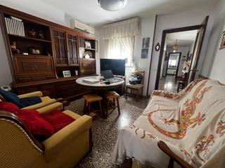 Appartement  Calle del rey carlos iii. Amplio y céntrico piso en águilas a solo 50 metros del mar