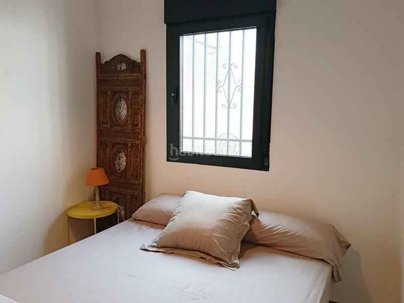 Foto 526b6960-37c8-42f2-a2b2-152aa9f92ff9. Casa aparellada amb aparcament a Sutullena Lorca