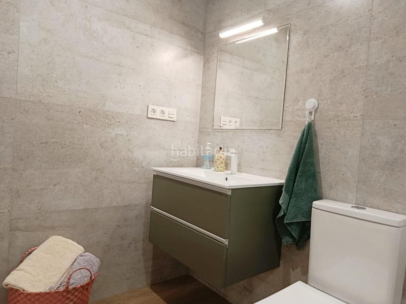 Foto 7735001d-8ed0-4c23-8e37-b7361cbd0cff. Casa aparellada amb aparcament a Sutullena Lorca