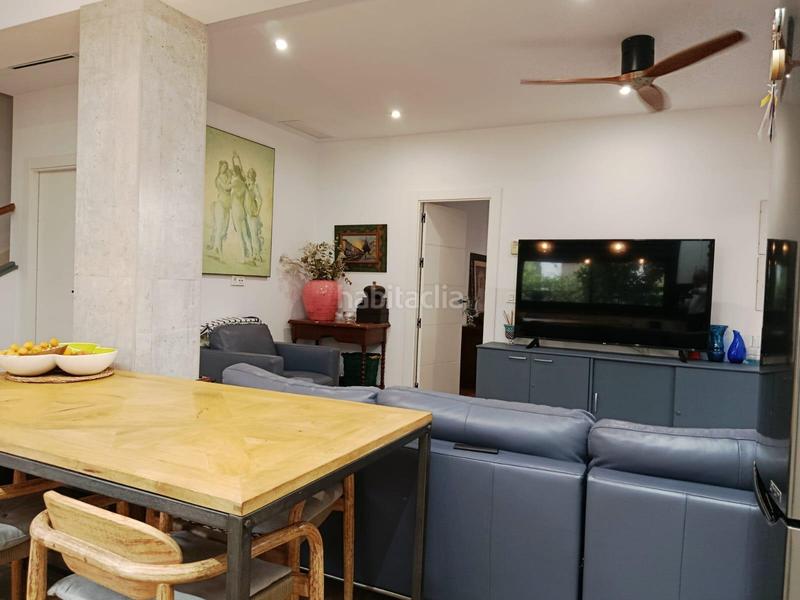 Foto 7d0e6aa2-6af8-4842-9a30-be949200018a. Casa aparellada amb aparcament a Sutullena Lorca