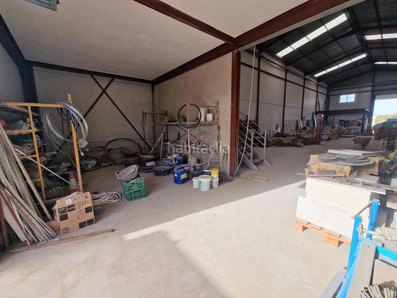 Foto eebdd0e1-23cb-42be-82cb-5e6a5e2406ab. Capannone industriale in Águilas