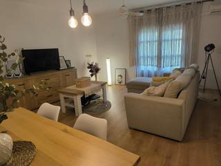 Appartement à San Mateo. Piso con 3 dormitorios y 2 baños en pleno casco historico de lor