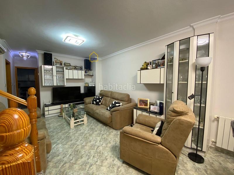 Foto 78b7a427-90a6-42f7-944f-df65353225e7. Reihenhaus mit heizung parking in Los Ángeles - Apolonia Lorca