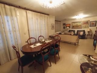 Appartement à Puerto Lumbreras. Piso de lujo con terraza en el centro de pto. lumbreras